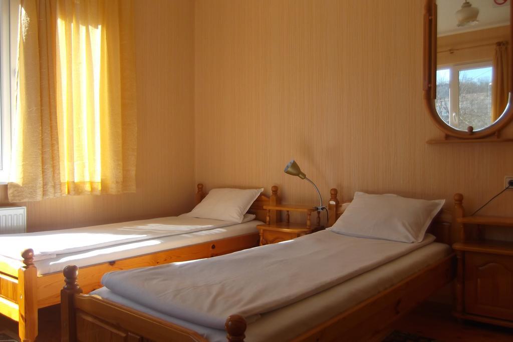 Borova House Hotel Tryavna Ruang foto