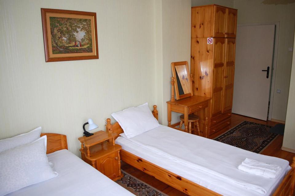 Borova House Hotel Tryavna Bagian luar foto